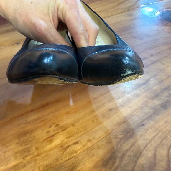 Vintage Chanel Women's Pump Heel Shoes 39.5 US 9 France Leather Slip on - Picture 13 of 13